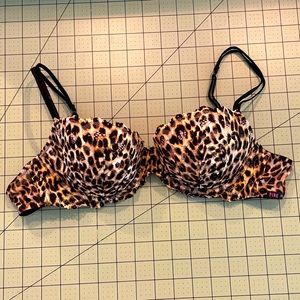 36B pink cheetah print bra